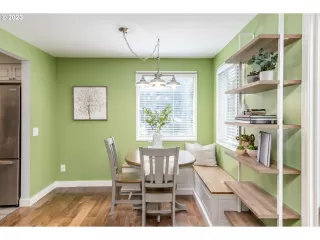 Photo #3: 23578720 Listing