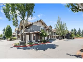 Photo #3: 23581064 Listing