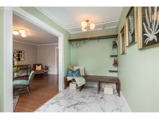 Photo #3: 23583481 Listing 