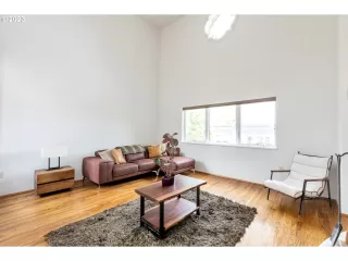 Photo #1: 23584891 Listing