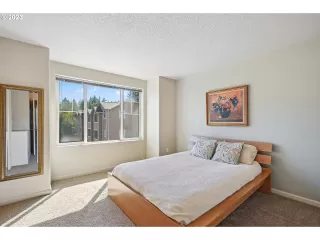 Photo #2: 23585999 Listing 