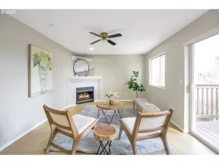 Photo #4: 23587226 Listing