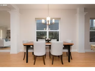 Photo #2: 23587766 Listing 