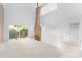 Photo #1: 23588678 Listing 