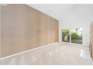 Photo #3: 23588678 Listing 