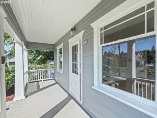 Photo #4: 23588886 Listing