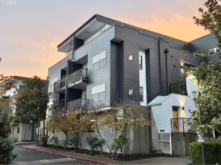 Photo #1: 23591977 Listing 