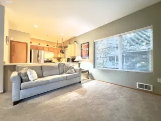 Photo #2: 23591977 Listing 