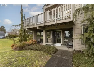 Photo #1: 23593738 Listing