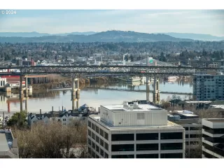 Photo #3: 23595012 Listing 