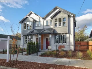 Photo #1: 23595035 Listing