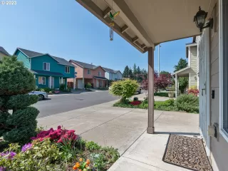 Photo #5: 23595831 Listing 