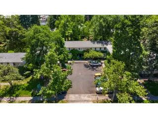 Photo #1: 23596342 Listing 