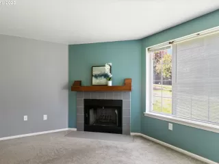 Photo #5: 23598504 Listing 