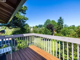 Photo #4: 23598845 Listing 
