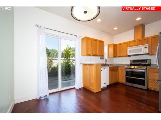 Photo #6: 23602389 Listing 