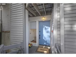 Photo #1: 23604812 Listing 