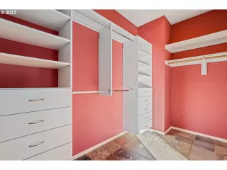 Photo #5: 23606009 Listing 