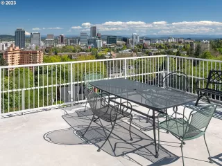 Photo #2: 23607544 Listing