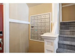 Photo #2: 23609036 Listing 