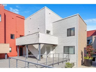 Photo #1: 23610496 Listing 