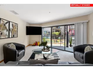 Photo #6: 23610496 Listing 