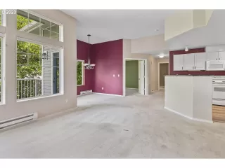 Photo #5: 23610628 Listing 