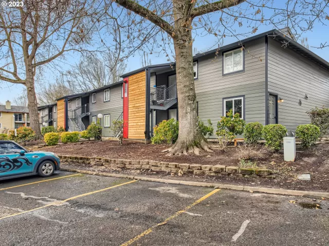 MLS: 23611248 Condo For Sale