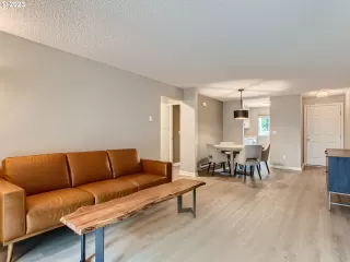 Photo #3: 23611248 Listing 