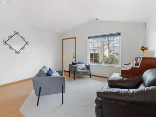 Photo #2: 23613564 Listing 