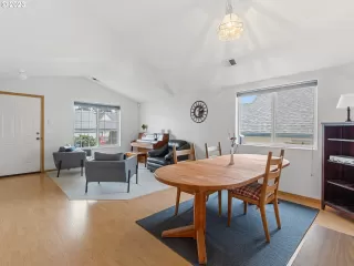 Photo #3: 23613564 Listing 