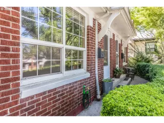 Photo #3: 23614012 Listing
