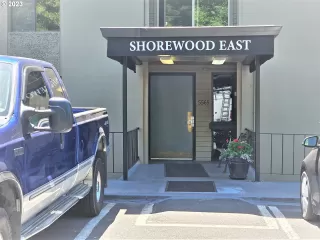 Photo #1: 23615716 Listing 