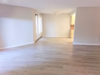 Photo #3: 23615716 Listing 