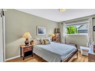 Photo #5: 23615765 Listing 