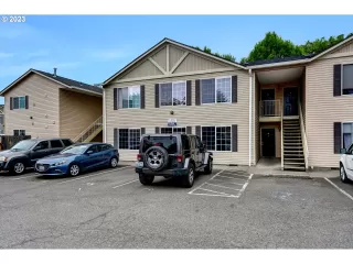 Photo #1: 23616145 Listing