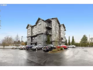 Photo #1: 23621295 Listing