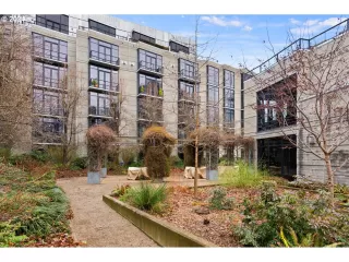 Photo #1: 23623554 Listing