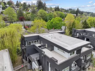 Photo #2: 23623685 Listing 