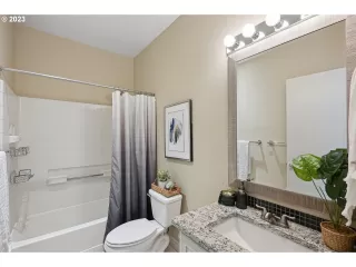 Photo #4: 23623685 Listing 