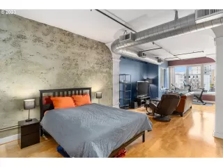 Photo #1: 23624291 Listing