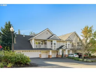 Photo #2: 23624784 Listing