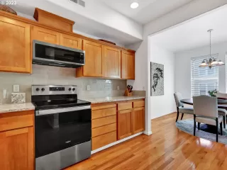 Photo #2: 23626070 Listing 