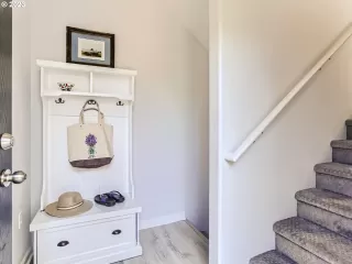 Photo #3: 23626094 Listing