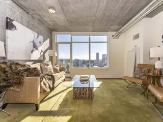 Photo #6: 23628373 Listing