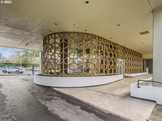 Photo #1: 23630333 Listing 