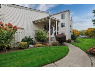 Photo #1: 23632200 Listing 