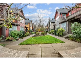 Photo #4: 23632791 Listing 