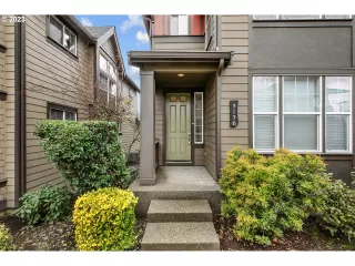 Photo #6: 23632791 Listing 