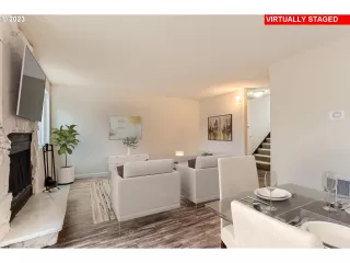 Photo #6: 23640111 Listing